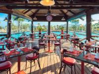 The swimming pool at or close to H10 Rubicón Horizons Collection