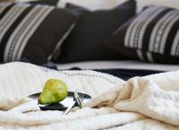 A bed or beds in a room at Le Blanc Suite