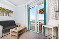 Część wypoczynkowa w obiekcie Christina Beach Hotel
