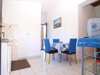 Kuchyňa alebo kuchynka v ubytovaní Apartments Kosovka 1398