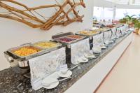 Mâncare la sau în apropiere de acest complex