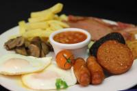 Matur á eða í nágrenni hótelsins