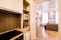 Kuchyňa alebo kuchynka v ubytovaní BpR D8 Premier Apartment