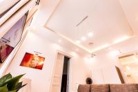 Televízia a/alebo spoločenská miestnosť v ubytovaní BpR D8 Premier Apartment