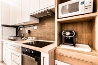 Kuchyňa alebo kuchynka v ubytovaní BpR D8 Premier Apartment