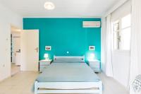 Posteľ alebo postele v izbe v ubytovaní Panorama Apartments updated with infinity pool
