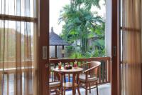 Tebesaya Cottage by Pramana Villas thumbnail 13