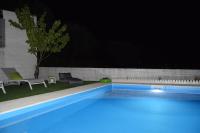 A piscina em ou perto de Casa do Chão do Ribeiro