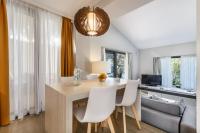TV&#47;Unterhaltungsangebot in der Unterkunft Villas Bellevue Plava Laguna