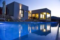 Bazén v ubytovaní Sea View Villas alebo v jeho blízkosti