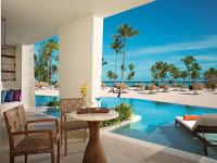 Bazén v ubytování Secrets Cap Cana Resort & Spa - Adults Only - All Inclusive nebo v jeho okolí