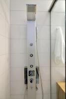 A bathroom at Villa Despina in Kisamos