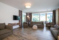 Telewizja i/lub zestaw kina domowego w obiekcie Adler Resort