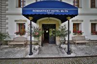 Exteriér nebo vchod ubytování Romantic Hotel Mlýn Karlstejn