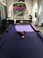 Stół bilardowy w obiekcie Villa Los Halcones Sotogrande Golf