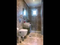 A bathroom at Namare Luxury Apartments