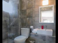 A bathroom at Namare Luxury Apartments