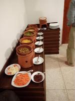 Comida en la casa de huéspedes o alrededores