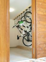 Jízda na kole v ubytování Apartmány Pinie Lipno nebo okolí