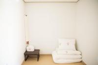 Ein Sitzbereich in der Unterkunft Hanok Guesthouse Suni