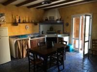A kitchen or kitchenette at Favignana Margot House