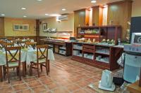Kuchyňa alebo kuchynka v ubytovaní Hospedium Hotel Retiro del Maestre