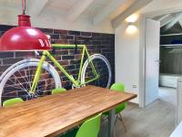 Jazda na bicykli v okolí ubytovania Casa Tosca - Holiday Home