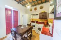 Kuchyň nebo kuchyňský kout v ubytování Casa Spa La Agueda y Robledo