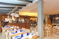 Εστιατόριο ή άλλο μέρος για φαγητό στο Apartamentos Castaví