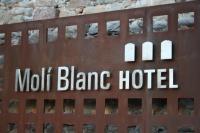 Certifikát, hodnocení, plakát nebo jiný dokument vystavený v ubytování Molí Blanc Hotel