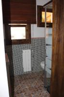 A bathroom at El Balcón del Huéznar