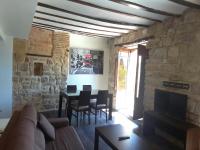 A seating area at Apartamentos Sol de Mayo