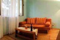 Posedenie v ubytovaní Guesthouse Pomena