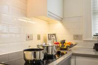 Půdorys ubytování Covent Garden 2BR Oasis - Urban Chic Studio