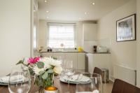Půdorys ubytování Covent Garden 2BR Oasis - Urban Chic Studio