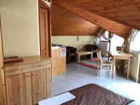 Łóżko lub łóżka w pokoju w obiekcie Jókai Apartmanház
