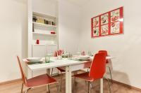Plán poschodí v ubytovaní Red & White Vatican Apartment