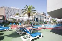 Bazén v ubytování Magalluf Playa Apartments - Adults Only nebo v jeho okolí