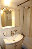 A bathroom at Olga's Studio