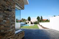Bazén v ubytovaní Casa rural con piscina Viña de Millan alebo v jeho blízkosti