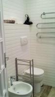 A bathroom at EMI's Guest House
