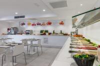 Φαγητό σε αυτό το ξενοδοχείο ή κάπου εκεί κοντά