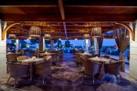 Reštaurácia alebo iné gastronomické zariadenie v ubytovaní Dion Palace Resort and Spa