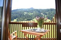 Widok na góry z tego hotelu
