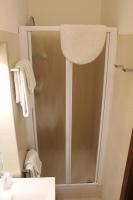 A bathroom at Nel Sole monolocale