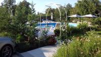 Bazén v ubytovaní Apartments Garden Residence Opatija alebo v jeho blízkosti