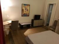 Łóżko lub łóżka w pokoju w obiekcie Ursino rooms apartment