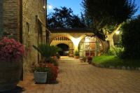 Vonkajšia záhrada v ubytovaní IL COLOMBAIO WINERY & Rooms
