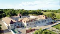 Vue panoramique sur l&#39;&eacute;tablissement Chateau Prieure Marquet