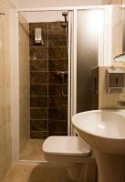 Łazienka w obiekcie Hotel Astra Tajemniczy Ogród